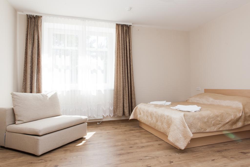 Hotel Oro Nido Chambre photo
